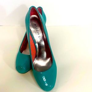 Turquoise heels